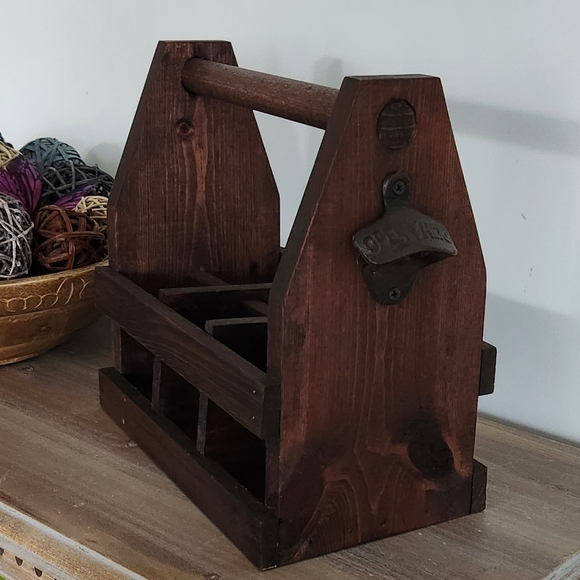 🍻🏡 Rustic Wooden Bottle Caddy – Vintage Farmhouse Beer Crate Built-In Opener - Picture 10 of 15